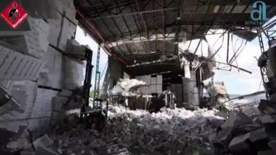 Esplosione in una fabbrica di plastica in Spagna uccide tre persone