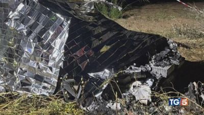 Morti nello schianto del bolide a noleggio