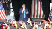 Trump agli studenti dell'Alabama: "il Sogno Americano davanti a voi"