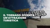 Il tornado diventa un'attrazione turistica