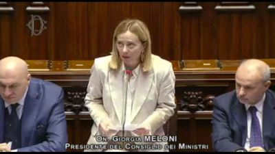 Meloni: "Manifesto di Ventotene non è la mia Europa". Bagarre in aula