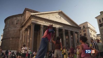 È boom del turismo "Italia superpotenza"