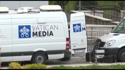 Al Gemelli pronti per la diretta tv dei saluti del Papa