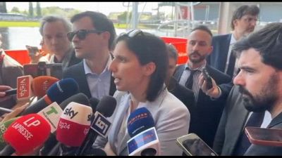 Dazi, Schlein: Meloni da Trump? Trattative bilaterali rendono fragili