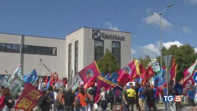 Un decreto per ex Ilva, sciopero all'Electrolux