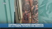 Cucurella si tatua De La Fuente sul braccio