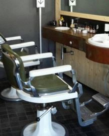 423 Barber Shop