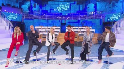 I "no" che fanno crescere i ragazzi di "Amici"