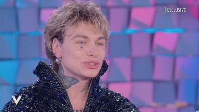 Ayle e il significato del suo brano "Allergica alle fragole"