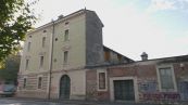 Brescia, l'ex studio di commercialisti diventa un centro islamico