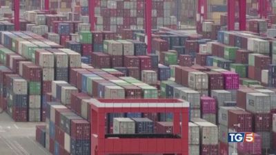 Al via i dazi di Trump, "Italia ok su deficit"