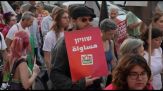 Israele, arabi ed ebrei in piazza a Jaffa contro il razzismo