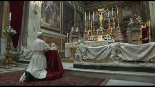 Leone XIV a Genazzano accolto da applausi e "Viva il Papa",