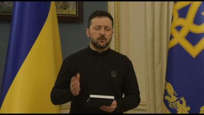 Zelensky: con Usa favorevoli a terze parti per monitorare una tregua