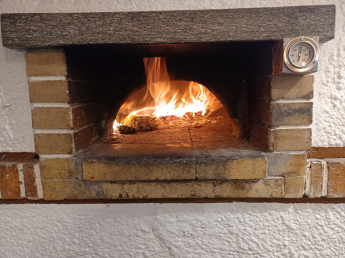Cavallino Trattoria Pizzeria - forno a legna