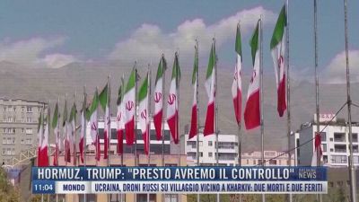 Breaking News delle 11.00 | Hormuz, Trump: "Presto avremo il controllo"