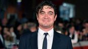 Riccardo Scamarcio scaricato dalla compagna: cosa è successo