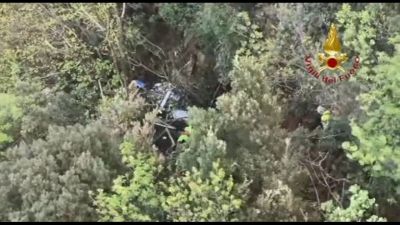 Faito, il luogo dove si è staccata la funivia, recuperati i 4 corpi