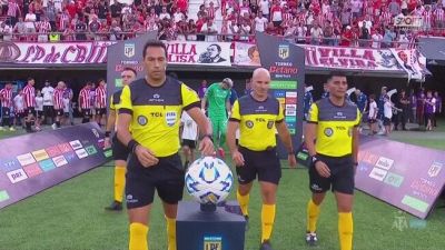 Veron vince il derby tra presidenti "italiani": battuto 2-0 Milito