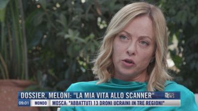 Breaking News delle 9.00 | Dossier, Meloni: "La mia vita allo scanner"