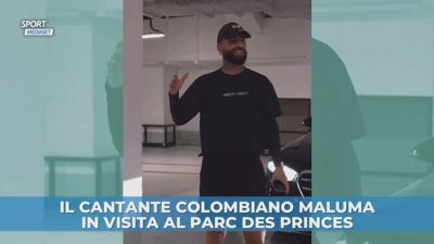 Il cantante colombiano Maluma in visita al Parc des Princes