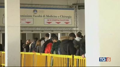 Medicina, stop ai test resta il numero chiuso