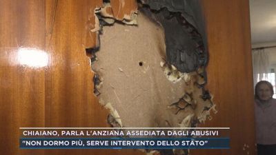 Concetta, assediata dagli abusivi: "Non dormo più, serve intervento dello Stato"
