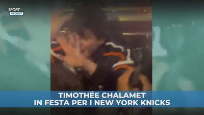 NBA, New York in finale di Conference dopo 25 anni: Timothée Chalamet scatenato!