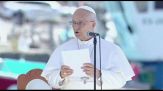 Papa: trafficanti di uomini sono mostri, Chiesa non può restare muta