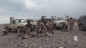 Avanzata Houthi, missili e droni contro una base saudita