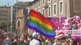 Milano, la giunta Sala impone la clausola "Lgbt" per il taser ai Vigili