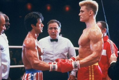 Stasera in TV: film, serie e programmi di giovedì 23 novembre, da Rocky IV a Parto col folle