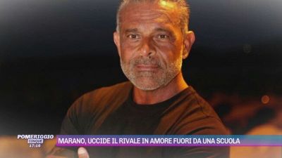 Marano, uccide il rivale in amore fuori da una scuola