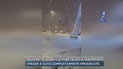 Colfiorito, la neve scende veloce e abbondante
