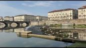 Il fiume Po è ai minimi storici, a Torino alghe e secche