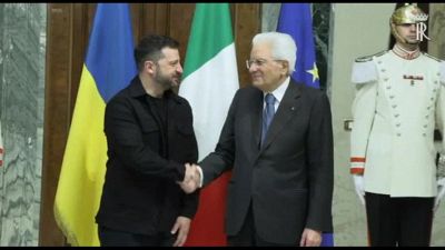 Mattarella incontra Zelensky: "Amicizia e pieno appoggio a Ucraina"