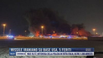 Breaking News delle 18.00 | Missile iraniano su base Usa, 5 feriti