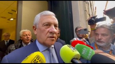 Libano, Tajani: "Se la situazione non peggiora il contingente resta"