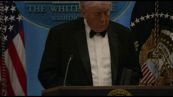 Spari a cena media, Trump: aggressore aveva molte armi, un uomo malato