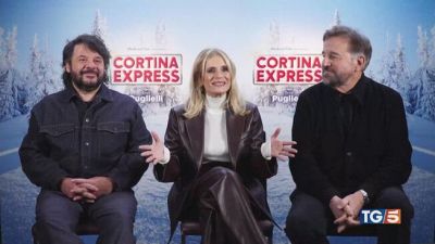 "Cortina Express", risate di Natale