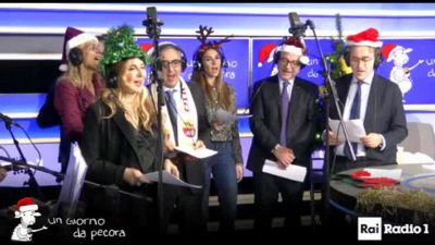 Da Gasparri a Bonelli e L'Abbate, coro di Natale politico bipartisan