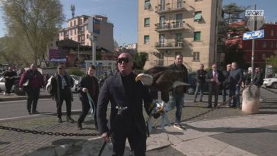 L'ex falconiere: "Suor Paola amava Olimpia, la chiamava 'Olimpietta'"