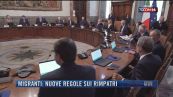 Breaking News delle 21.30 | Migranti: nuove regole sui rimpatri
