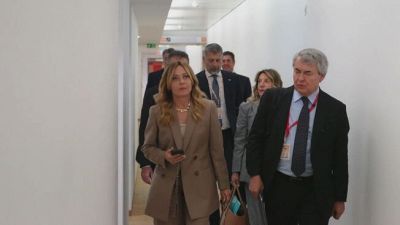 Meloni e la linea dura sui clandestini, in 9 mesi 6 mila allontanati