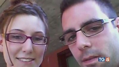 "Mi ha accoltellato" Sharon lo conosceva?