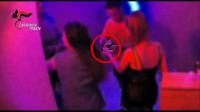 Sfruttamento della prostituzione in un "centro massaggi" a Trieste