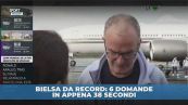 Bielsa da record: 6 domande in appena 38 secondi