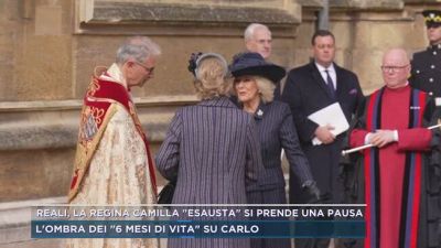 Reali, la regina Camilla "esausta" si prende una pausa