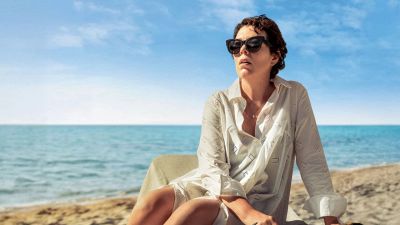 L’amica geniale, arriva in tv il nuovo capolavoro di Elena Ferrante: tutto sul film da Oscar La figlia oscura