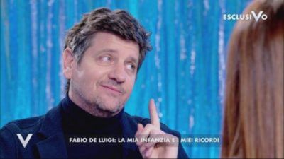 10 giorni con Babbo Natale, De Luigi ancora in crisi con la moglie